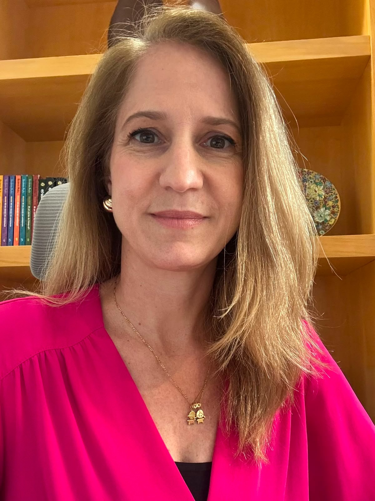Mirela Silveiro Pollini Caputo